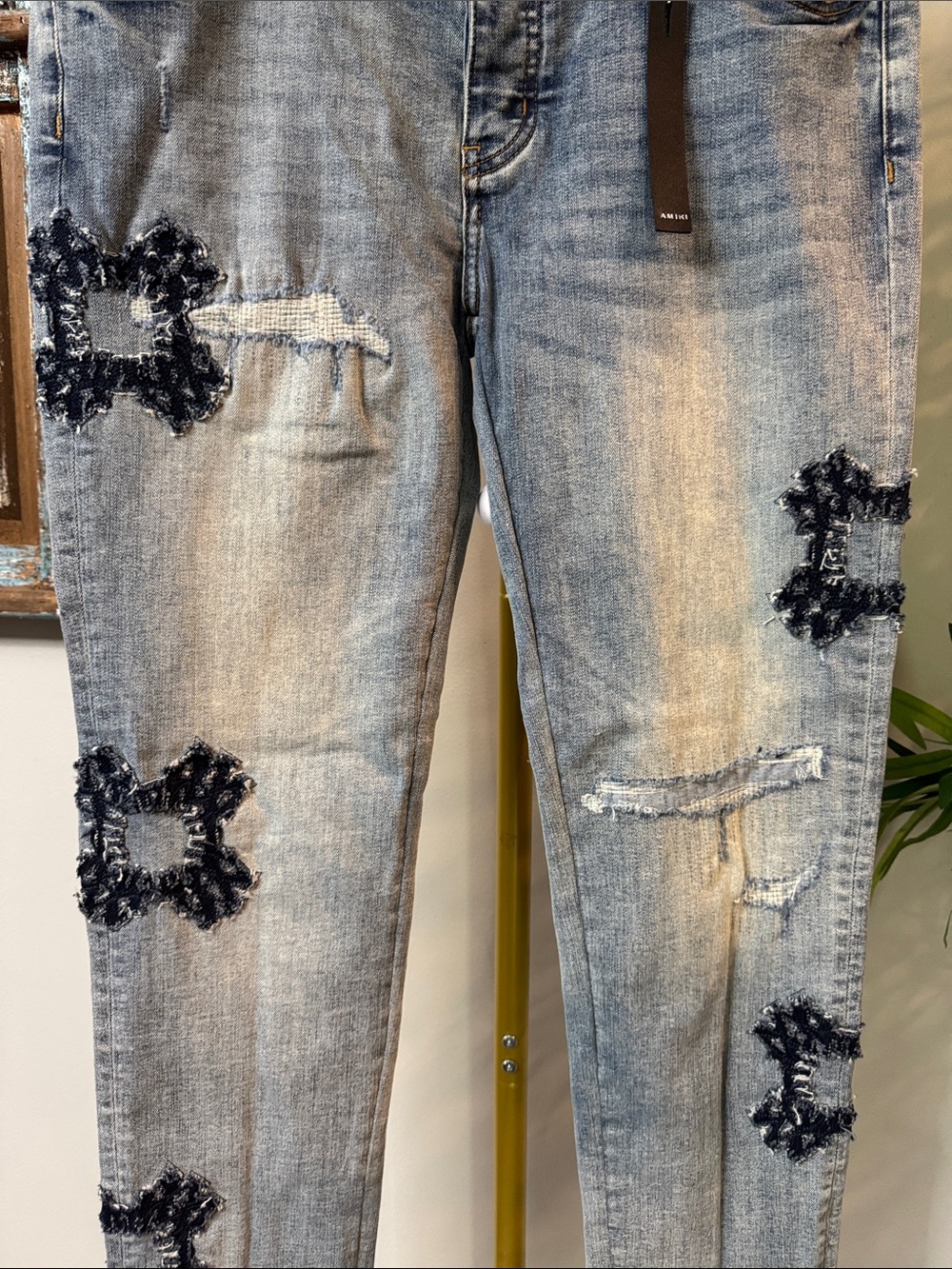 AMIRI Women's Light Blue Distressed Skinny Jeans with Embellished Patches EUC 34 - Picture 4 of 15